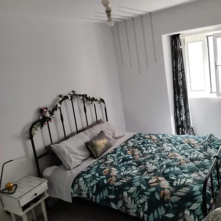 Pb בית אירוח קפריקה